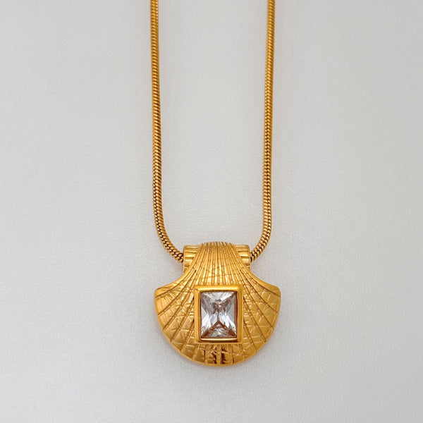 Ariel shell necklace - Flamingo Frock